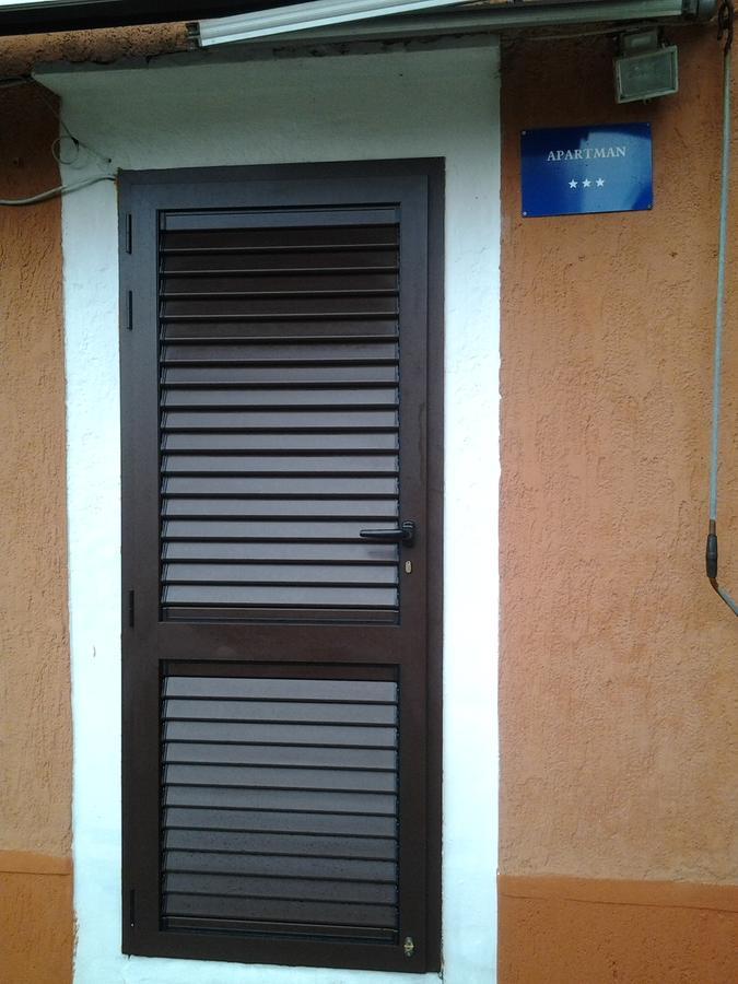 Apartment Mira Црес Экстерьер фото